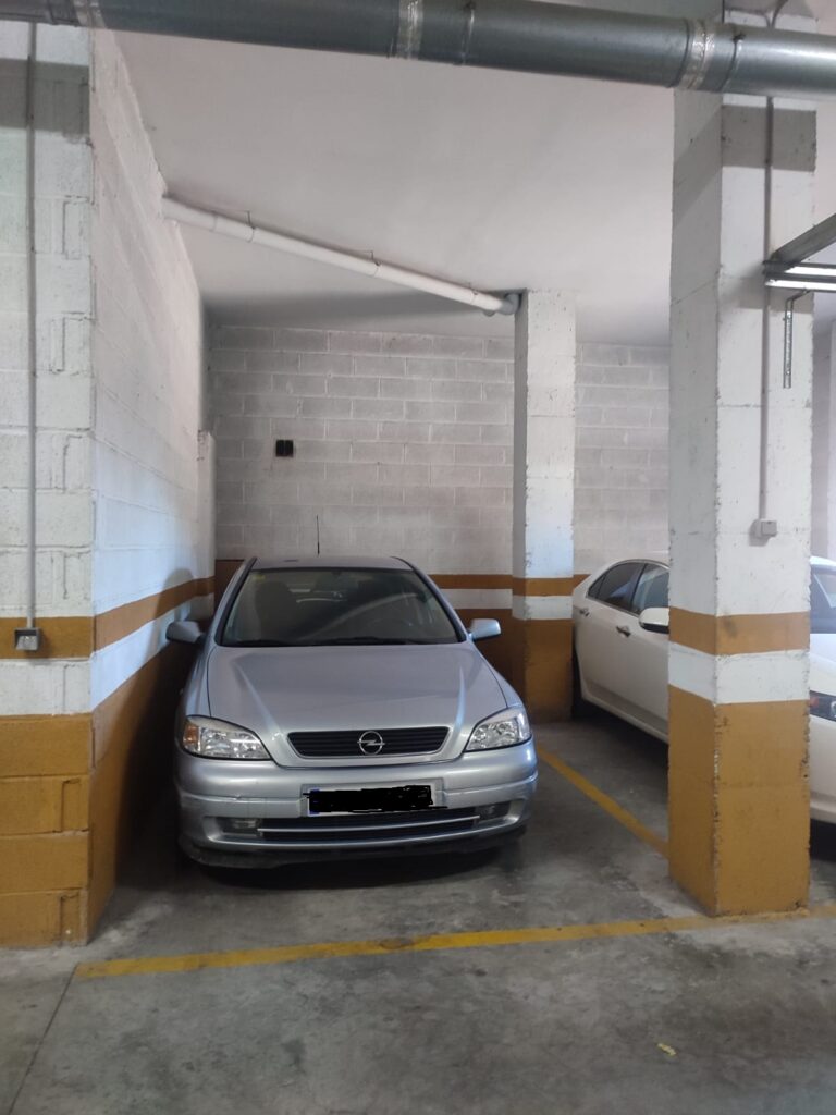 Se Vende Piso Con Trastero Y Plaza De Garaje 17 1